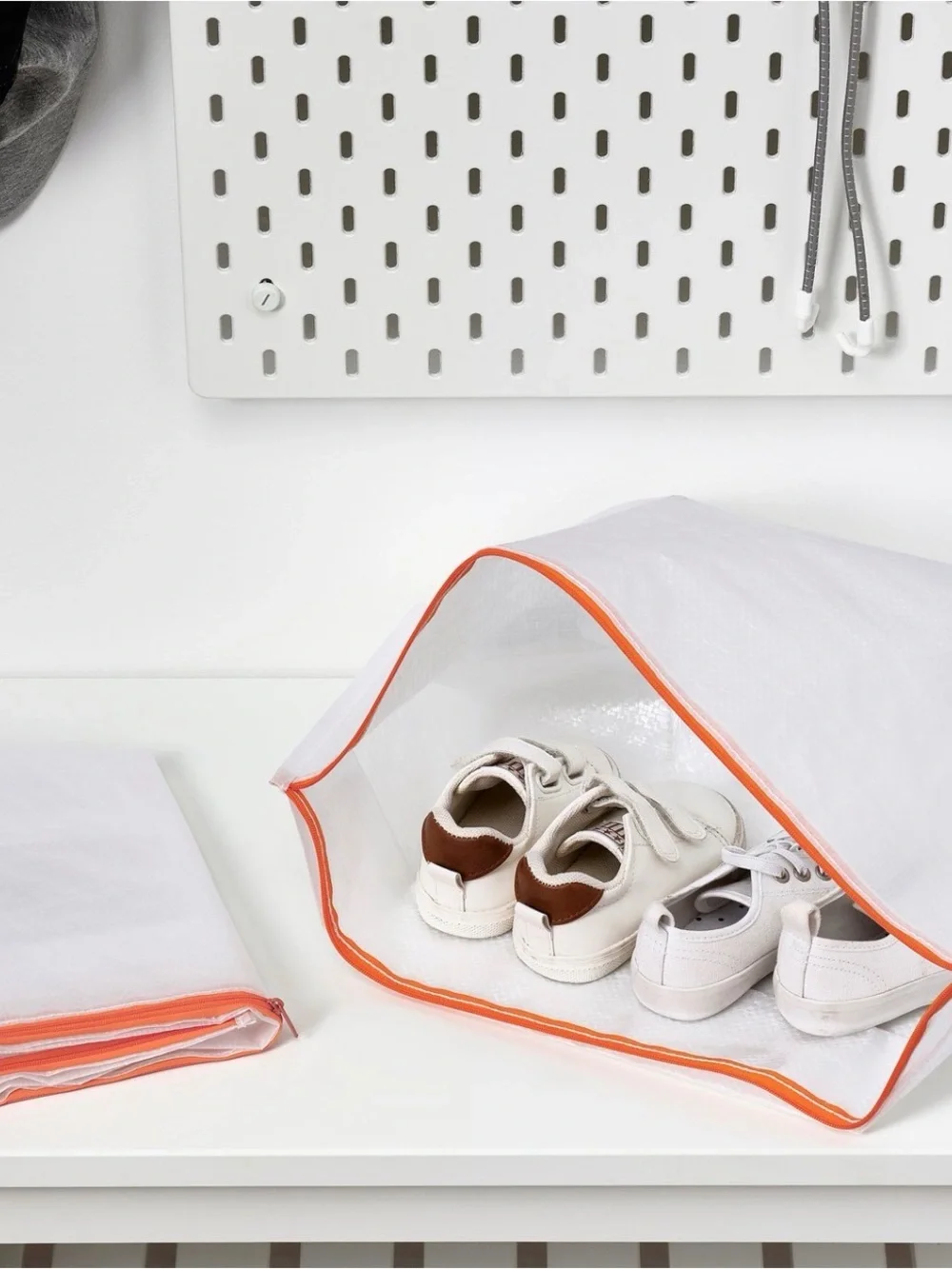 IKEA brand new parkla shoe bag,white, 19x8 3/4 305.223.81